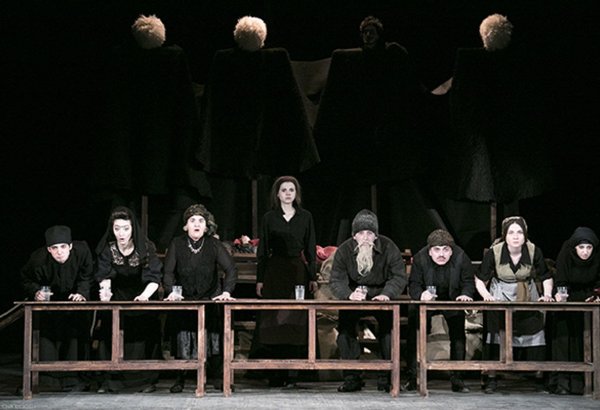 Министерство культуры Азербайджана "влило свежую кровь" в театры Баку (ФОТО)