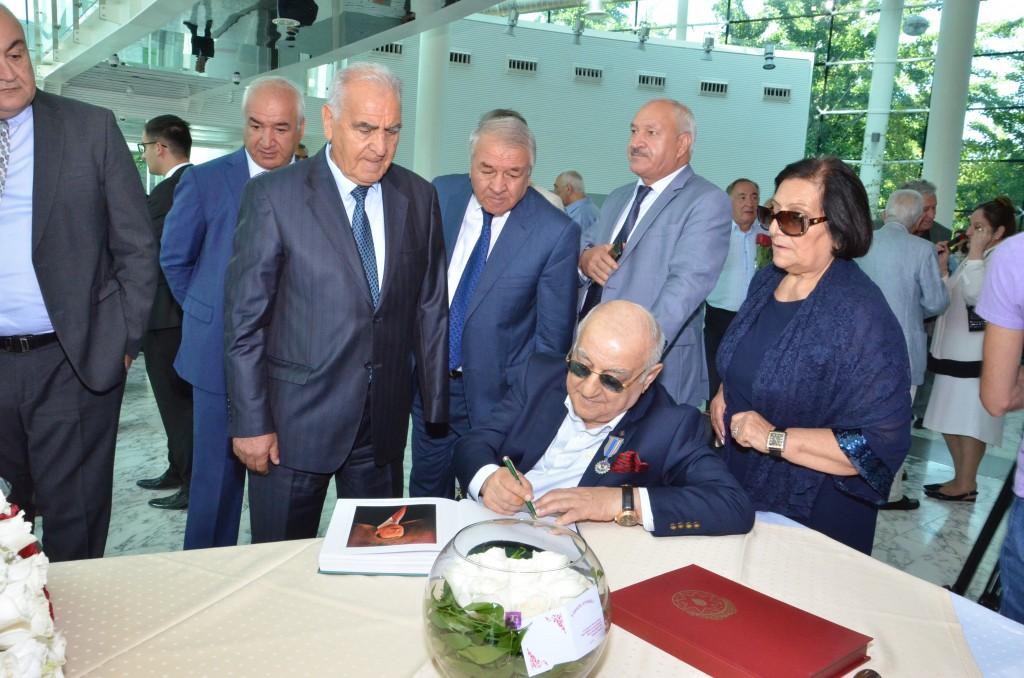 Из прошлого в будущее – 85-летие мэтра архитектуры Расима Алиева (ФОТО)