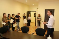 По ту сторону витрины – как азербайджанские журналисты стали продавцами-консультантами в Мaxi.az (ФОТО)