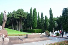 Представители азербайджанской прессы почтили память  великого лидера Гейдара Алиева (ФОТО)