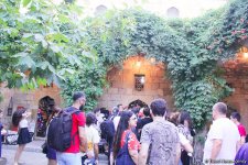 Филипп Киркоров вызвал ажиотаж в Ичери Шехер – кутабы на улице Магомаева, волшебная лампа Аладдина, "Чёрт побери! " (ФОТО)