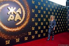 Красная дорожка фестиваля "ЖАРА 2019" в Баку: Звезды "нулевых" лет, или Вперед в прошлое (ФОТО, ВИДЕО)