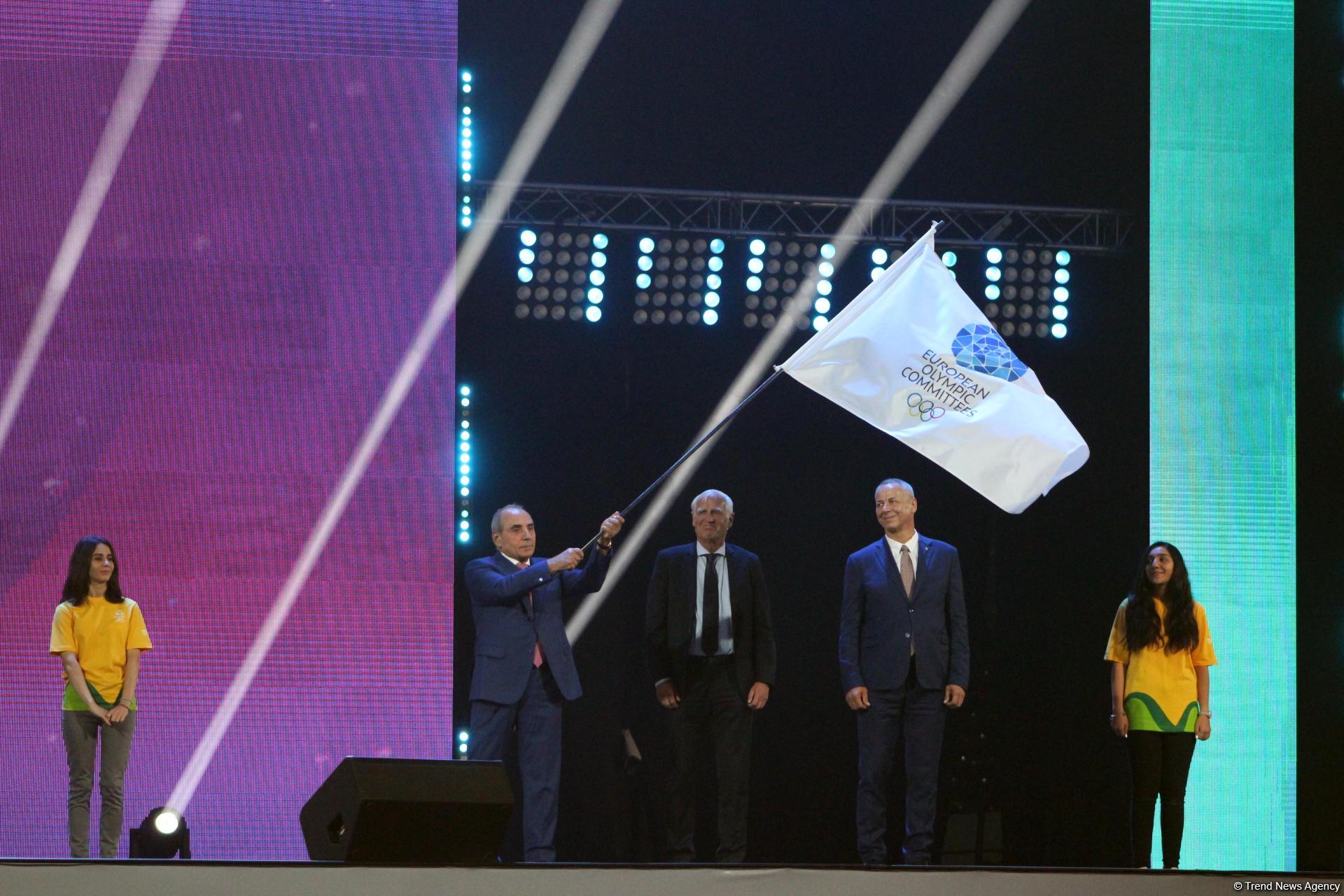 Потрясающая церемония закрытия XV Летнего европейского юношеского олимпийского фестиваля в Баку (ФОТОРЕПОРТАЖ)