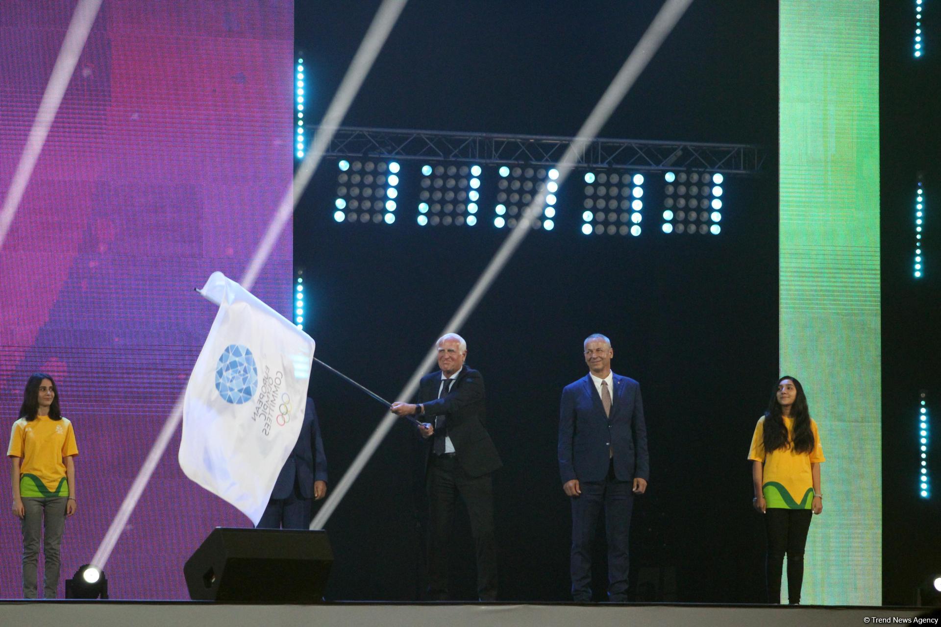 Потрясающая церемония закрытия XV Летнего европейского юношеского олимпийского фестиваля в Баку (ФОТОРЕПОРТАЖ)