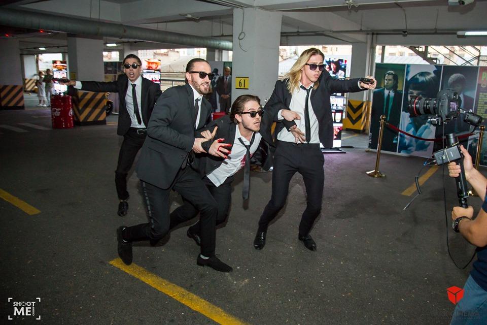 Герои Квентина Тарантино "ожили" в Баку (ФОТО/ВИДЕО)