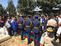 Проводится прощальная церемония с погибшим пилотом Миг-29 (ФОТО)