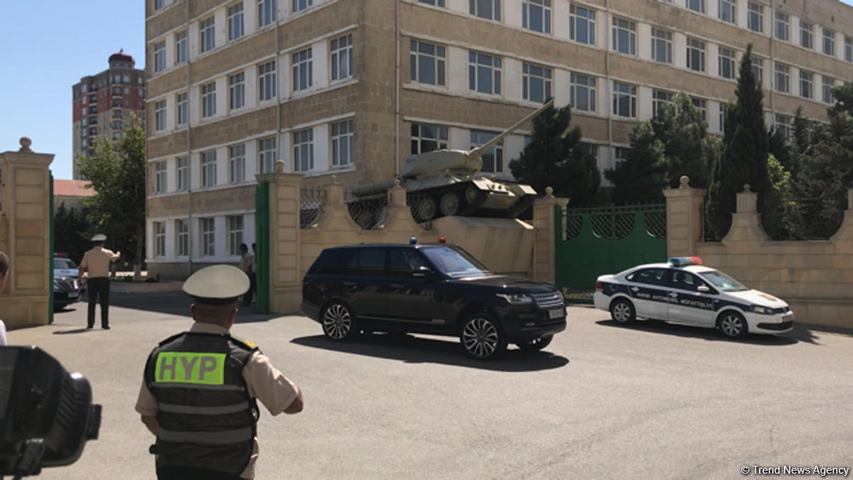 Проводится прощальная церемония с погибшим пилотом Миг-29 (ФОТО)