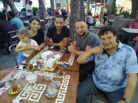 Российский актер с семьей отдыхает в Азербайджане (ФОТО)