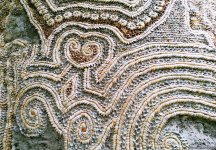 Первый в мире дом из ракушек создан в Талышских горах Азербайджана (ВИДЕО,ФОТО)