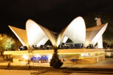 Бакинское кафе "Жемчужина" вошло в ТОП-10 зданий советского модернизма (ФОТО)