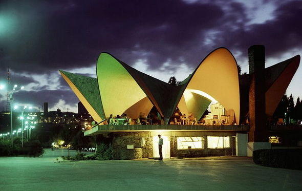 Бакинское кафе "Жемчужина" вошло в ТОП-10 зданий советского модернизма (ФОТО)