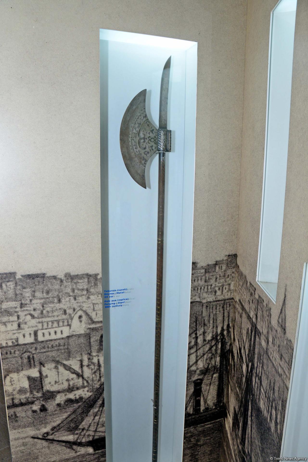 Загадочная башня Баку (Фоторепортаж)