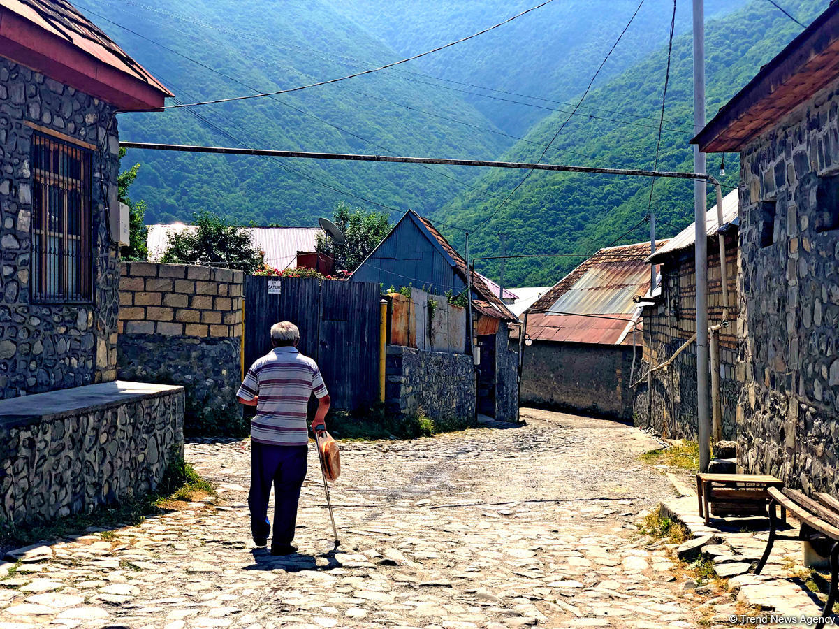 Путешествие по Азербайджану. Тайны самой древней церкви на Кавказе (ФОТО)