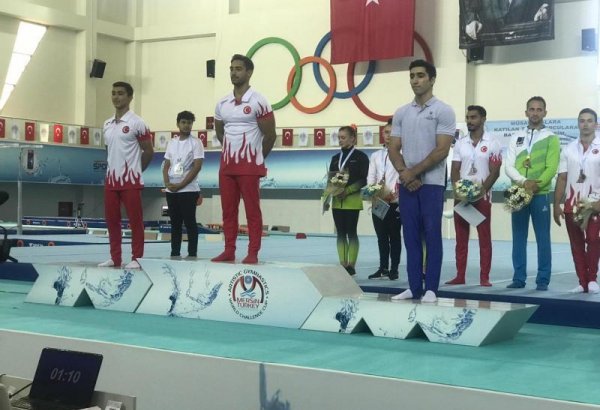 Азербайджанские гимнасты взяли «золото» и «бронзу» в Турции (ФОТО)