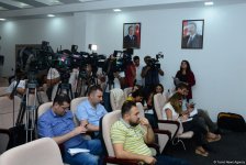 Азербайджанские фермеры получат субсидии в безналичной форме (ФОТО)