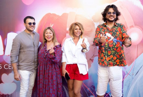 В кинотеатрах CinemaPlus начался показ комедии "Жара" (ВИДЕО)