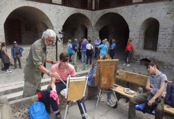 Экспрессом из Германии в Азербайджан с любовью (ФОТО)