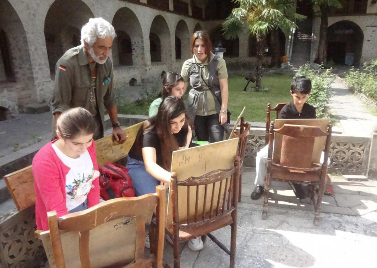 Экспрессом из Германии в Азербайджан с любовью (ФОТО)