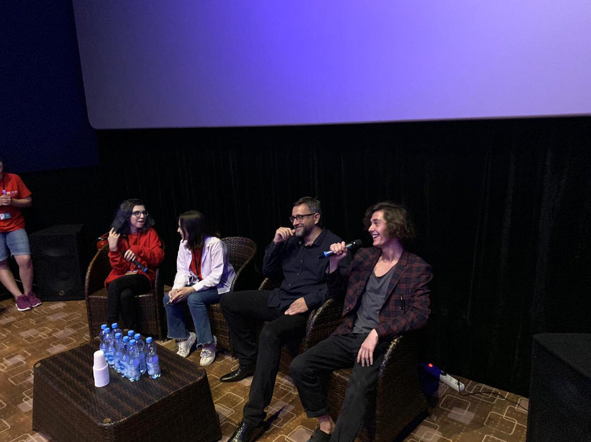 Хотела припугнуть детей, что оставлю в Баку. И хорошо, мы остаёмся! (ФОТО)