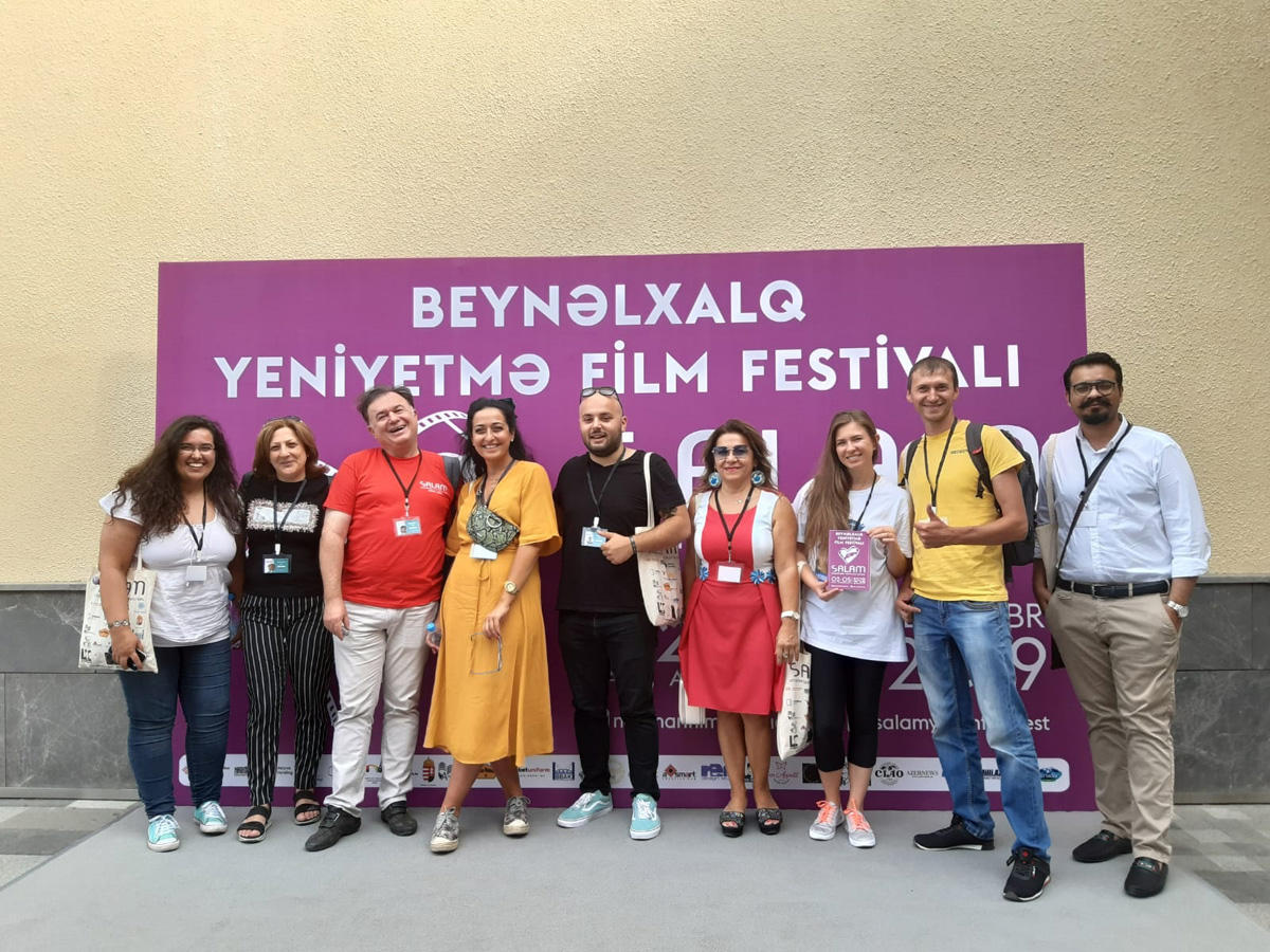 Хотела припугнуть детей, что оставлю в Баку. И хорошо, мы остаёмся! (ФОТО)