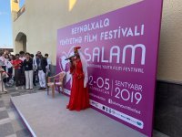 Хотела припугнуть детей, что оставлю в Баку. И хорошо, мы остаёмся! (ФОТО)