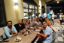 Хотела припугнуть детей, что оставлю в Баку. И хорошо, мы остаёмся! (ФОТО)