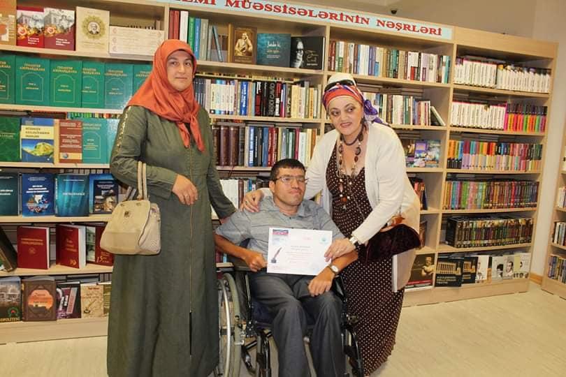 Слабые мышцы, сильная воля – Самир Иманов призывает к борьбе через литературу  (ФОТО)