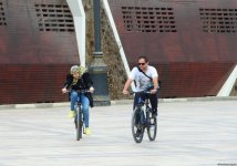 "Алмазное ожерелье" Баку (Фоторепортаж)