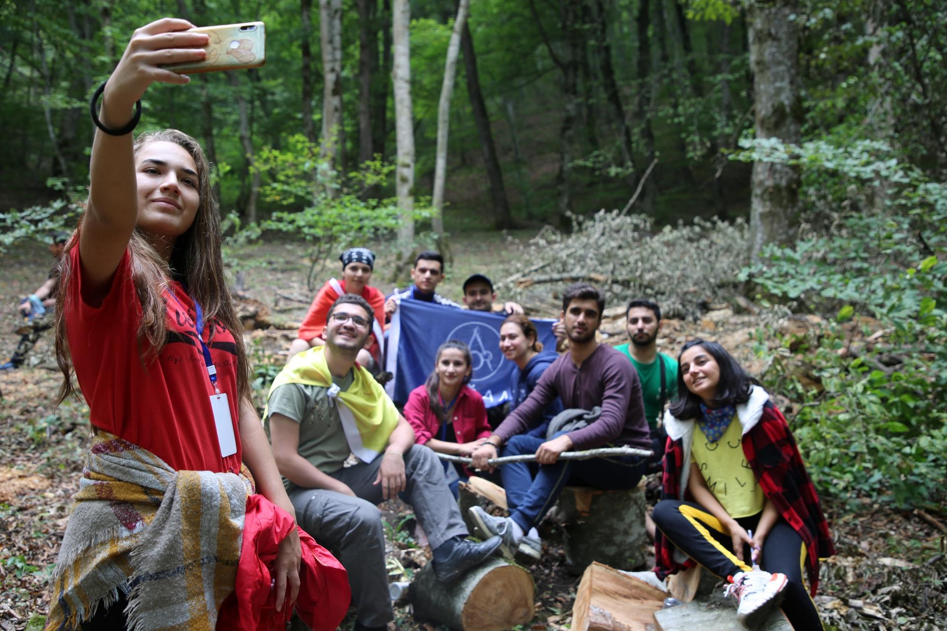 Как жить в палатках и добиваться успеха. SAY Unity для азербайджанской молодежи (ФОТО)