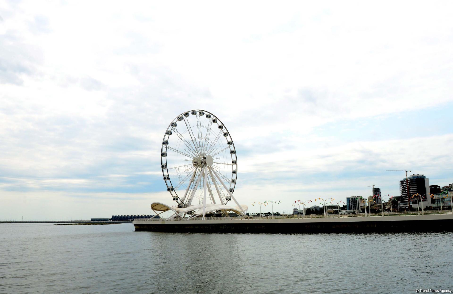 "Алмазное ожерелье" Баку (Фоторепортаж)