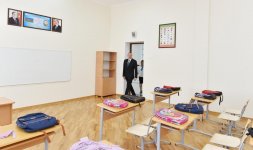 Президент Ильхам Алиев ознакомился с условиями, созданными в средней школе номер 208 в Баку (ФОТО)