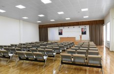 Президент Ильхам Алиев ознакомился с условиями, созданными в средней школе номер 208 в Баку (ФОТО)