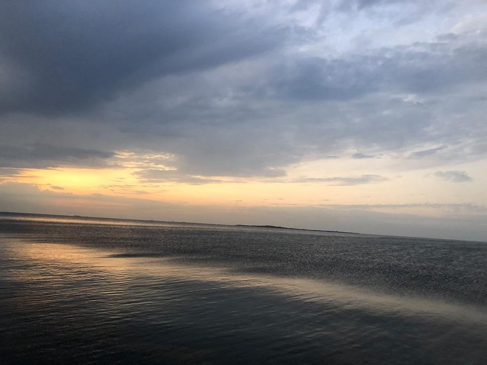 Осенний восход над Бакинской бухтой – красота неимоверная (ВИДЕО, ФОТО)