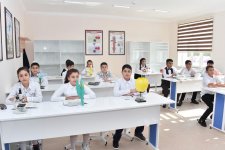В Гяндже сданы в эксплуатацию построенные и отремонтированные Фондом Гейдара Алиева новые школы и детский сад (ФОТО) (версия 2)