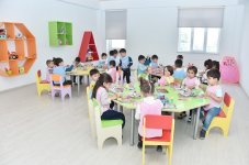 В Гяндже сданы в эксплуатацию построенные и отремонтированные Фондом Гейдара Алиева новые школы и детский сад (ФОТО) (версия 2)