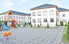 В Гяндже сданы в эксплуатацию построенные и отремонтированные Фондом Гейдара Алиева новые школы и детский сад (ФОТО) (версия 2)
