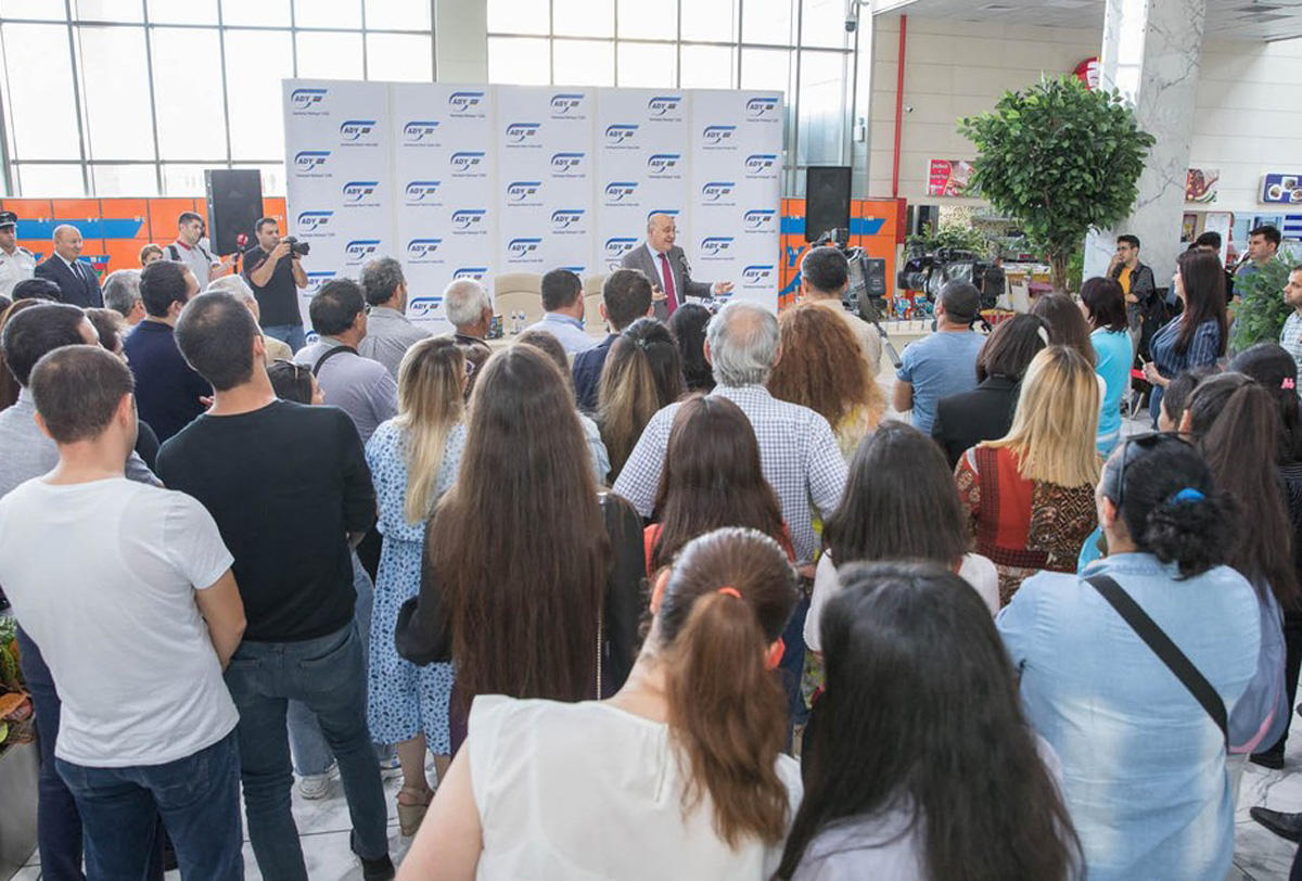 Как приятно добраться из пункта "А" в "Б"? Начинаем с Бакинского вокзала  (ВИДЕО, ФОТО)