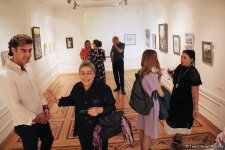 Российский дипломат Оксана Орлова воплотила свою любовь к Азербайджану в ярких картинах (ФОТО)