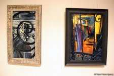 Российский дипломат Оксана Орлова воплотила свою любовь к Азербайджану в ярких картинах (ФОТО)