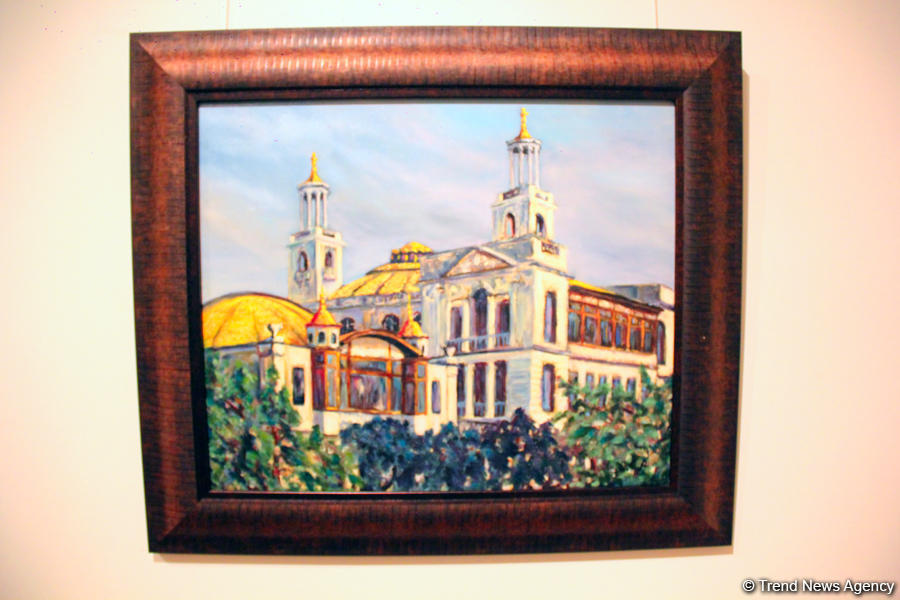 Российский дипломат Оксана Орлова воплотила свою любовь к Азербайджану в ярких картинах (ФОТО)