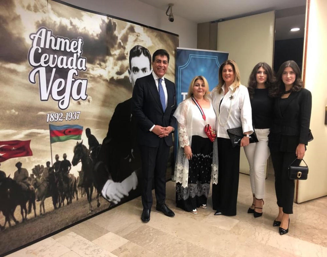 Айгюн Самедзаде рассказала о потрясающей премьере фильма об Ахмеде Джаваде в Турции (ФОТО)