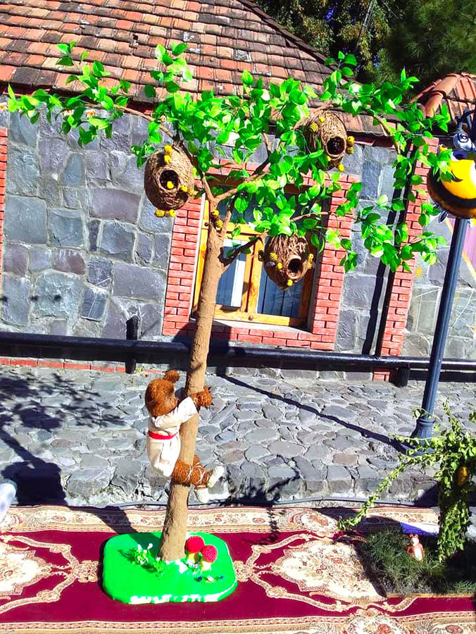 В Гахе прошел Фестиваль меда. Экология на страже здоровья семьи (ФОТО)