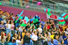 Зрители Чемпионата мира в Баку восхищены пластикой и красотой движений граций (ФОТО)