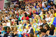 Зрители Чемпионата мира в Баку восхищены пластикой и красотой движений граций (ФОТО)