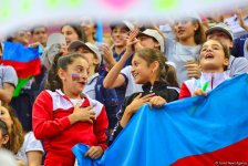 Зрители Чемпионата мира в Баку восхищены пластикой и красотой движений граций (ФОТО)