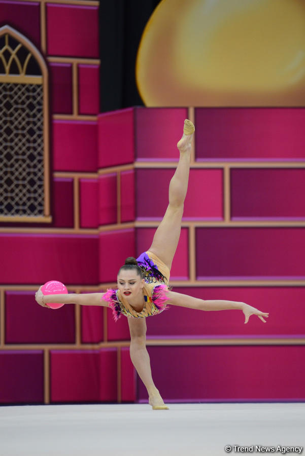В Баку стартовал финал многоборья Чемпионата мира по художественной гимнастике (ФОТО)