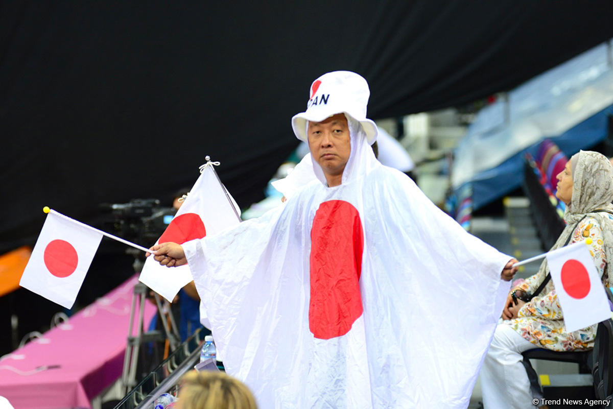 Зрители Чемпионата мира в Баку восхищены пластикой и красотой движений граций (ФОТО)