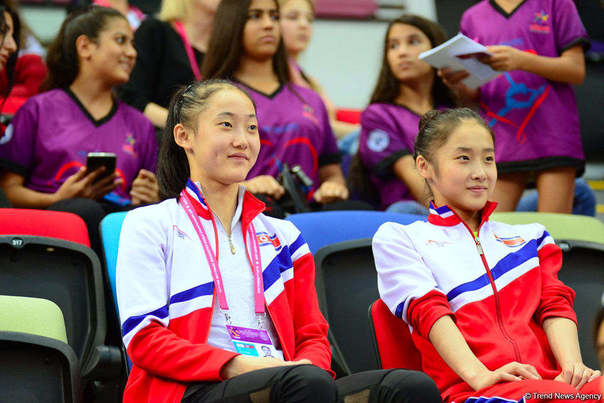 Зрители Чемпионата мира в Баку восхищены пластикой и красотой движений граций (ФОТО)