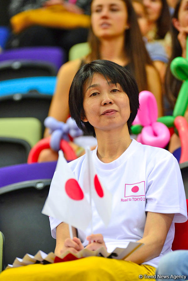 Зрители Чемпионата мира в Баку восхищены пластикой и красотой движений граций (ФОТО)