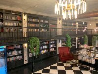 Бахрам Багирзаде подарил большую коллекцию Корана Baku Book Center (ВИДЕО, ФОТО)